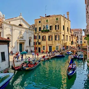 Appartamento Ca Cicogna Air Conditioning And Fast Wifi, Location