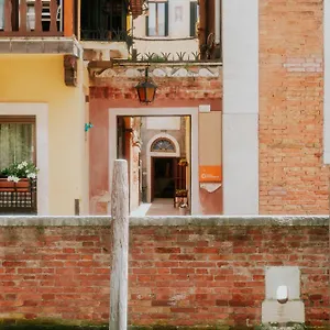  Dom wakacyjny Casa Accademia Włochy